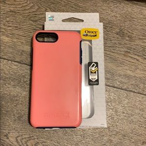 iPhone 7/8 plus pink Otterbox case